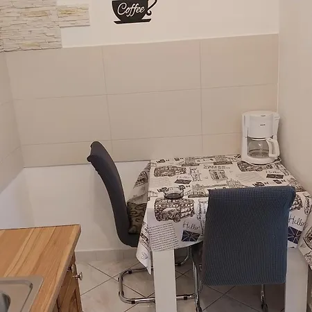 Jan 5 Apartment